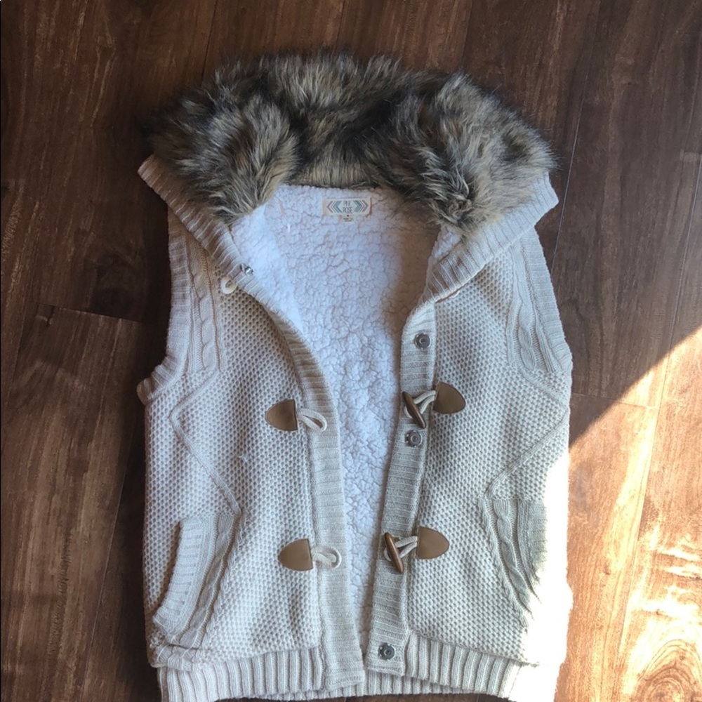 sweater vest